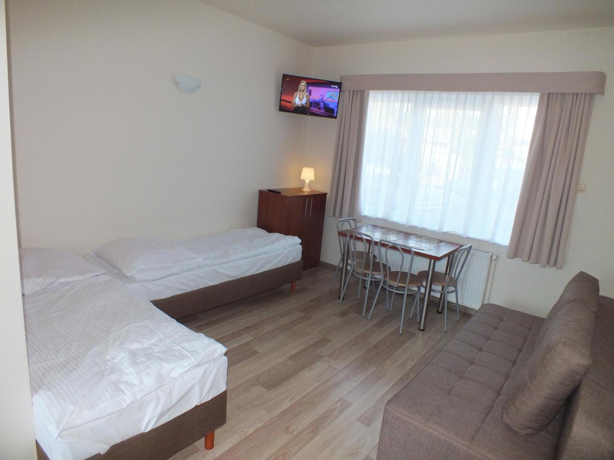 Piotrus Pan Hotel Niechorze Ngoại thất bức ảnh